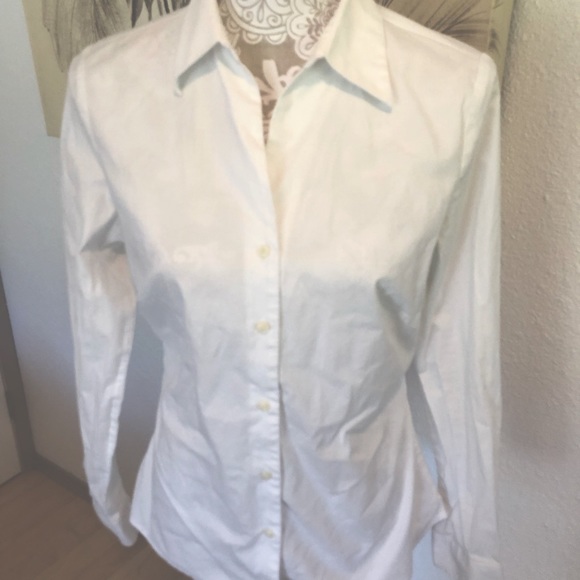 Outerbanks white blouse. Size medium - Picture 1 of 4